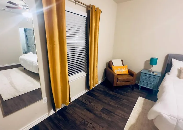 Self Chk-in 10mins To Ft Cavazos Holiday home
